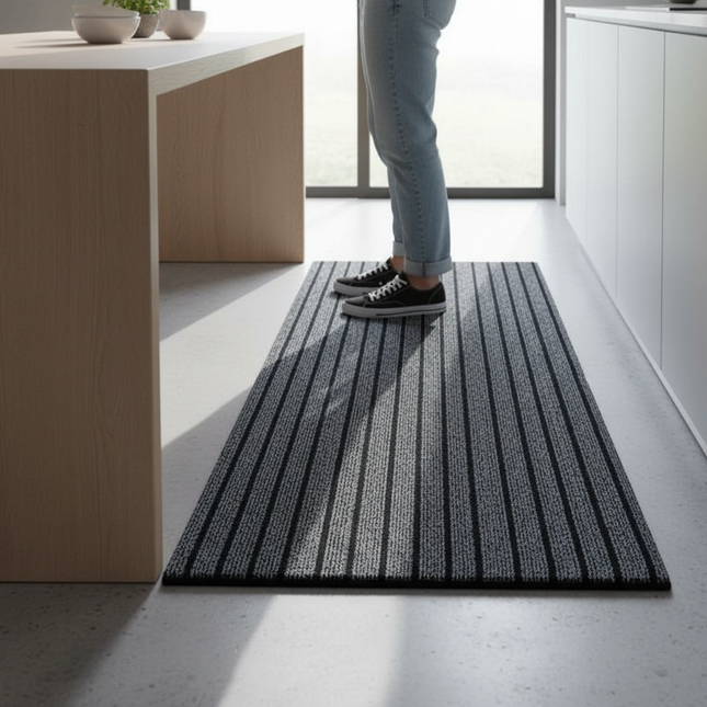 Tapis Cuisine rayé gris antidérapant élégant