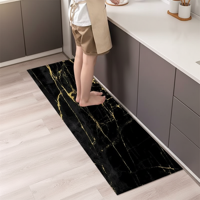 Tapis Cuisine noir marbre doré antidérapant