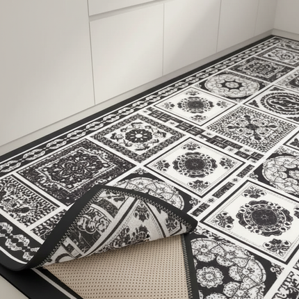 Tapis Cuisine noir et blanc motif carreaux antidérapant