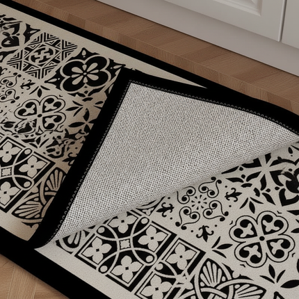 Tapis Cuisine noir et blanc carreaux antidérapant lavable